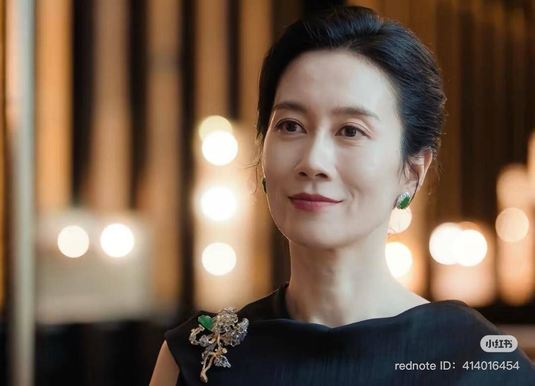 Soi “mẹ chồng” Triệu Lộ Tư mới thấy: Không phải vàng hay kim cương, đây mới là thứ “định nghĩa quyền lực” giới siêu giàu Trung Quốc - Ảnh 4.