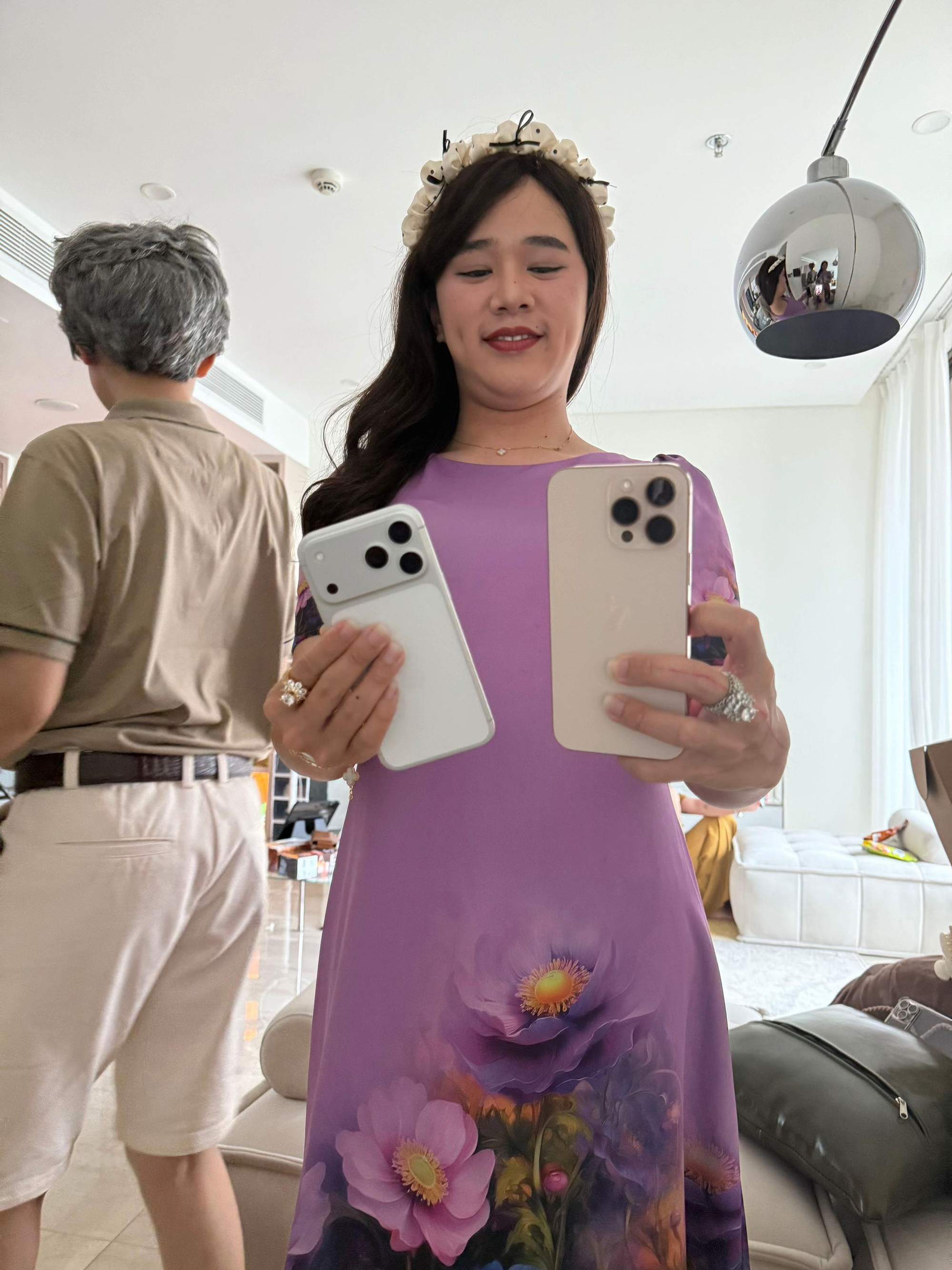 Bật mí phía sau chuyện tình tay ba tốn giấy mực nhất lúc này của cô Hồng Thơ - chú Đỗ Hùng - cô Dung Ấm Ớ- Ảnh 2.