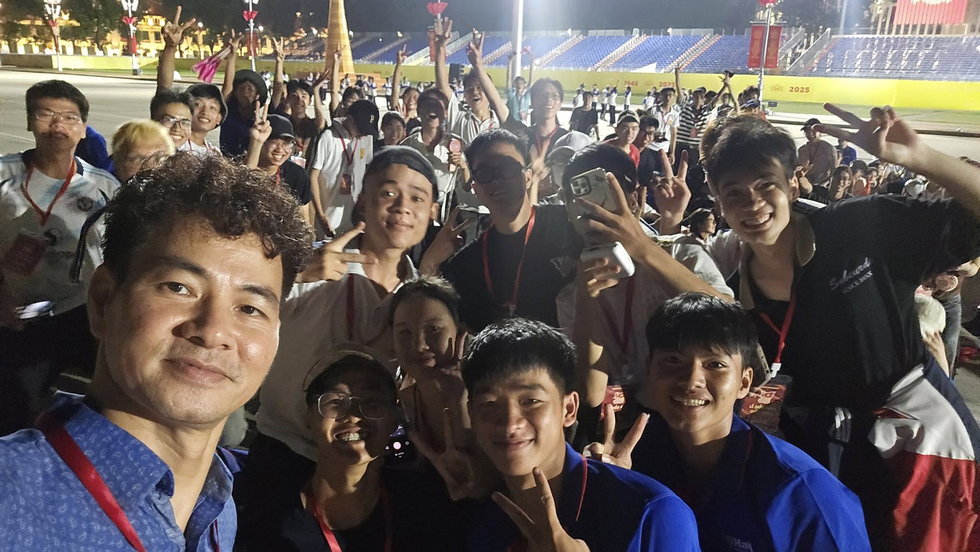 Bức ảnh lộ rõ lý do Cục trưởng Xuân Bắc được yêu quý - Ảnh 5. Bức ảnh lộ rõ lý do Cục trưởng Xuân Bắc được yêu quý - Ảnh 5.