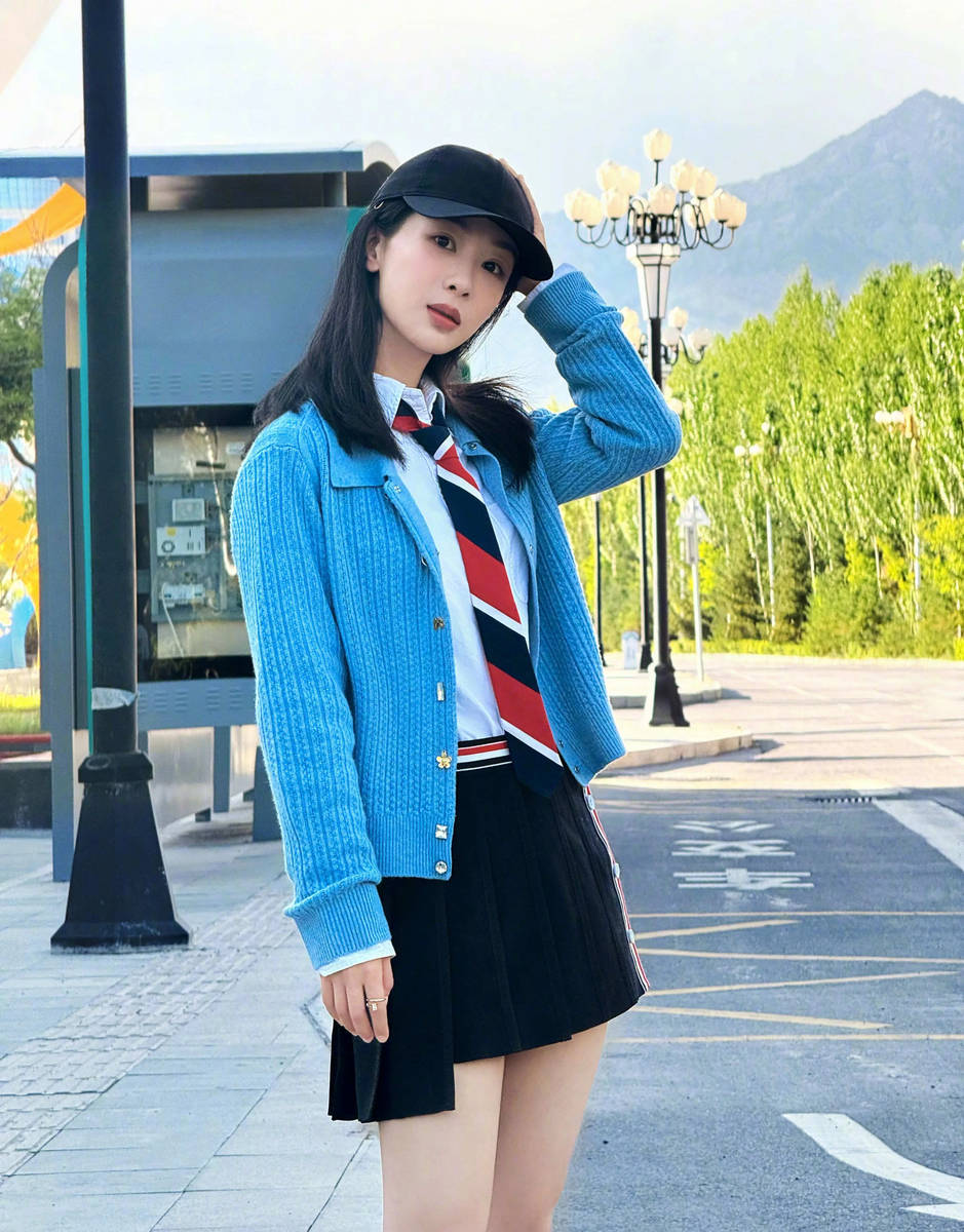 bd59f94e667e4ec4bec46a71102be012-17568852685831169729729-1756963546754-1756963546861553560265.jpeg