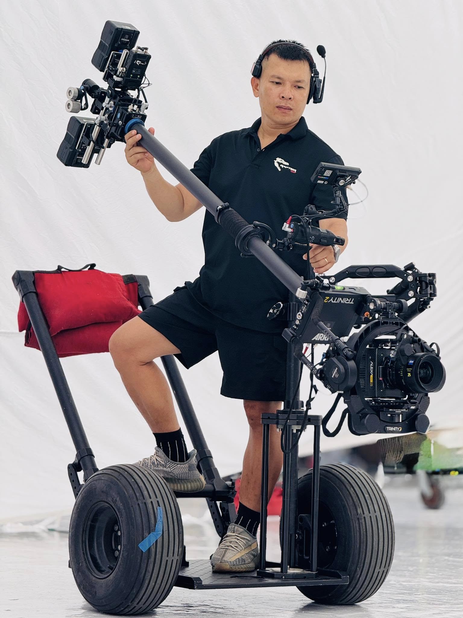 Lê Bảo Hân nói về cát-xê quay A80, kể hậu trường phía sau những góc máy "out trình" trên VTV - Ảnh 3. Lê Bảo Hân nói về cát-xê quay A80, kể hậu trường phía sau những góc máy "out trình" trên VTV - Ảnh 3.