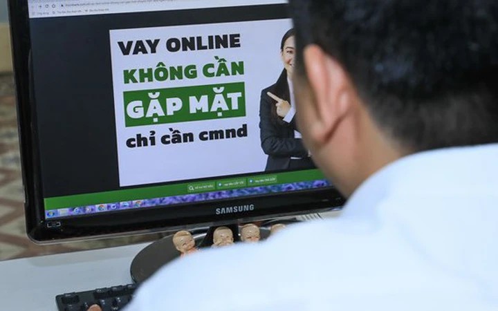 Công an TP. HCM cảnh báo khẩn: Tân sinh viên dễ mất tiền, vướng vòng lao lý vì chiêu trò lừa đảo này - Ảnh 1. Công an TP. HCM cảnh báo khẩn: Tân sinh viên dễ mất tiền, vướng vòng lao lý vì chiêu trò lừa đảo này - Ảnh 1.