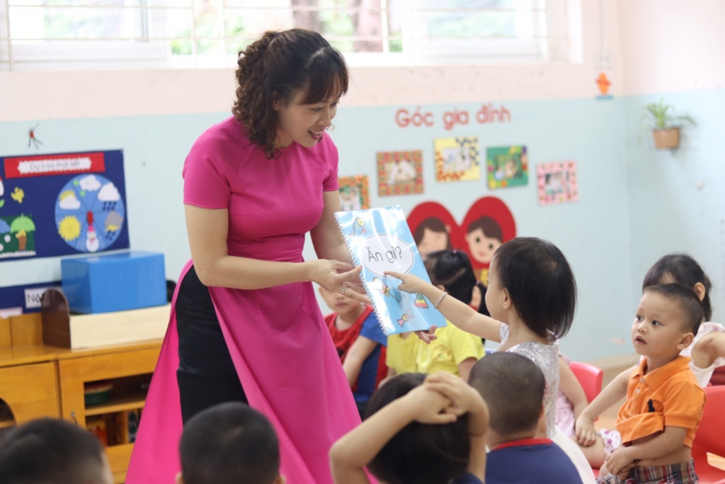 Tin vui cho giáo viên các cơ sở giáo dục công lập ở TP.HCM: Năm học 2025 – 2026, chốt mức phụ cấp ưu đãi lên tới 70% - Ảnh 1. Tin vui cho giáo viên các cơ sở giáo dục công lập ở TP.HCM: Năm học 2025 – 2026, chốt mức phụ cấp ưu đãi lên tới 70% - Ảnh 1.