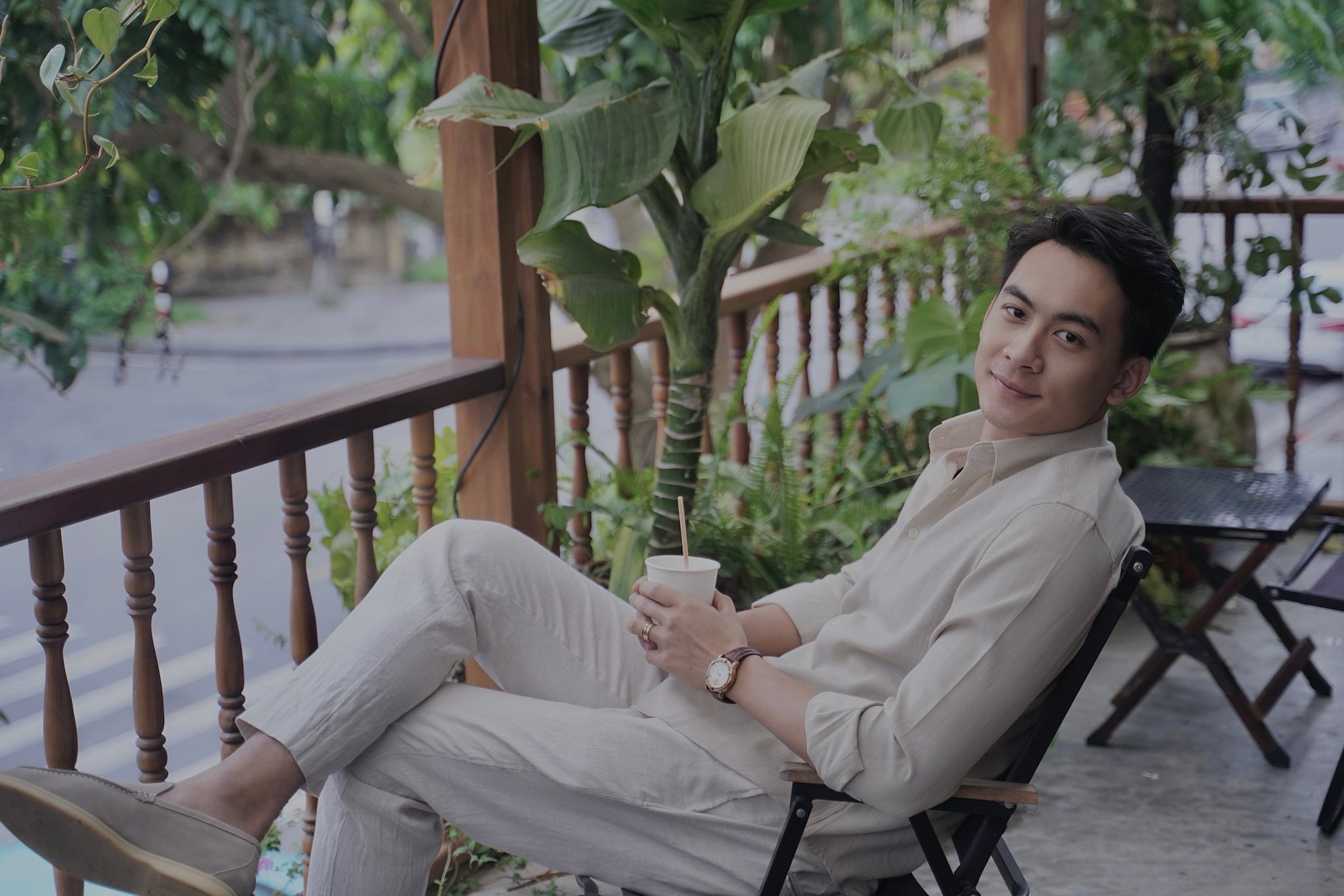Thiếu uý được ca sĩ Phương Thanh nhường luôn sân khấu sau pha cất giọng: Sao bảo ông trời không cho ai tất cả?- Ảnh 9. Thiếu uý được ca sĩ Phương Thanh nhường luôn sân khấu sau pha cất giọng: Sao bảo ông trời không cho ai tất cả?- Ảnh 9.