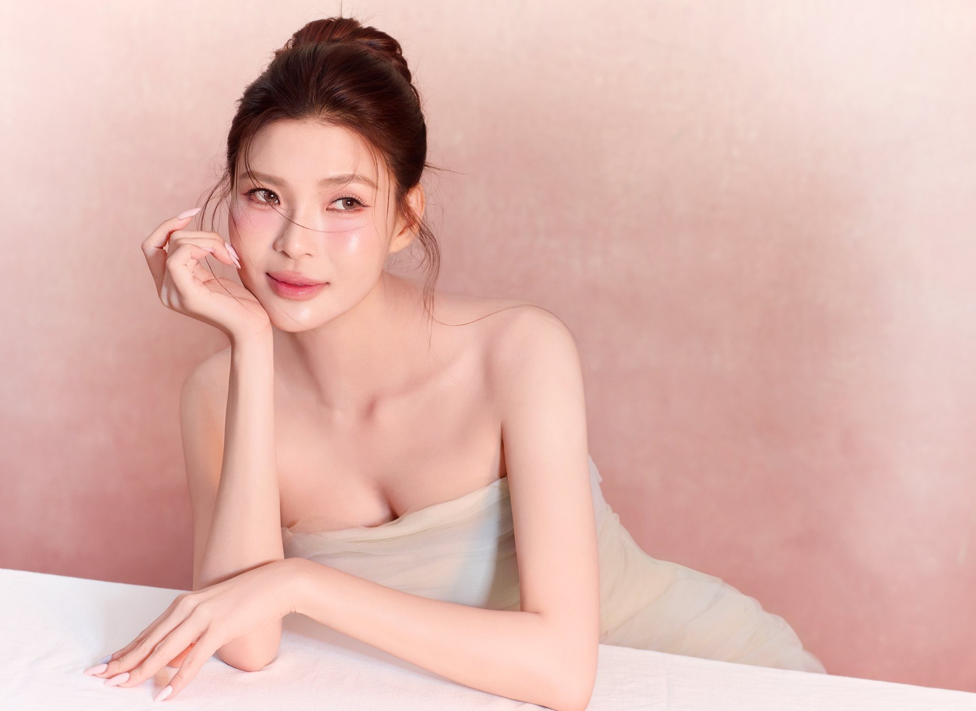 Thúy Diễm lên tiếng về &quot;cảnh nóng&quot; trên sân khấu bị cắt ghép quá đà: &quot;Làm ơn đừng thêu dệt, đừng dựng chuyện không thành có!&quot;- Ảnh 5.