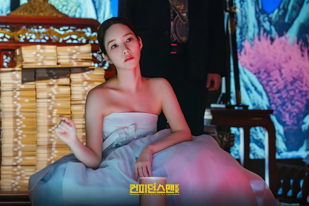 Gương mặt biến dạng của Park Min Young khiến 1,5 triệu người không thể nhận ra- Ảnh 3. Gương mặt biến dạng của Park Min Young khiến 1,5 triệu người không thể nhận ra- Ảnh 3.