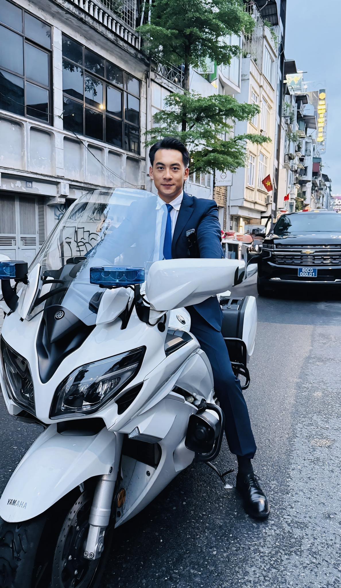 Thiếu uý được ca sĩ Phương Thanh nhường luôn sân khấu sau pha cất giọng: Sao bảo ông trời không cho ai tất cả?- Ảnh 5. Thiếu uý được ca sĩ Phương Thanh nhường luôn sân khấu sau pha cất giọng: Sao bảo ông trời không cho ai tất cả?- Ảnh 5.