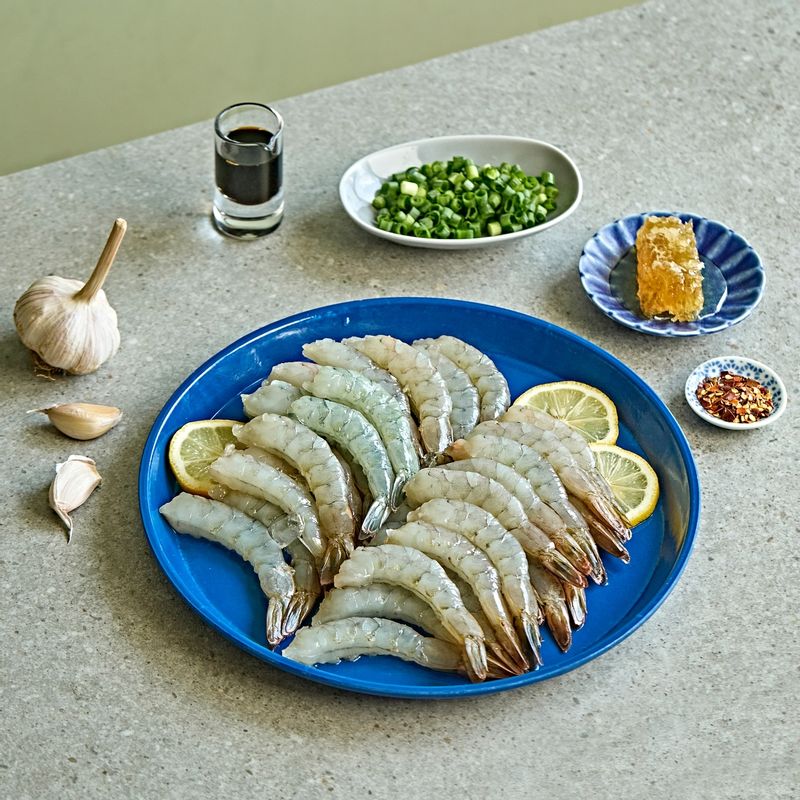 Cuối tuần chỉ cần làm mỗi người 1 phần cơm thơm lừng thế này, chỉ tốn 20 phút mà ngon đến mức ai ăn cũng sạch bát - Ảnh 1. Cuối tuần chỉ cần làm mỗi người 1 phần cơm thơm lừng thế này, chỉ tốn 20 phút mà ngon đến mức ai ăn cũng sạch bát - Ảnh 1.