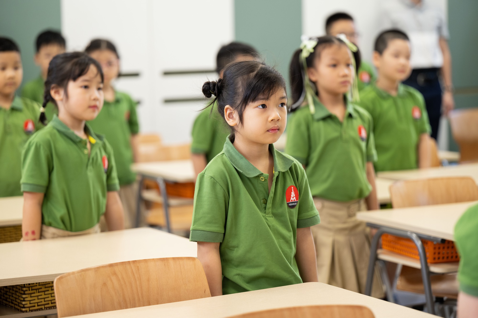 Spotlight lễ khai giảng 2025 thuộc về khối học sinh tiểu học: Combo khóc - cười - ngáp đủ hết!- Ảnh 7. Spotlight lễ khai giảng 2025 thuộc về khối học sinh tiểu học: Combo khóc - cười - ngáp đủ hết!- Ảnh 7.