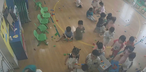 Bé gái 1 tuổi bị bầm tím mặt khi gửi nhà trẻ ở Bắc Ninh: Công an tạm giữ cô giáo - Ảnh 4. Bé gái 1 tuổi bị bầm tím mặt khi gửi nhà trẻ ở Bắc Ninh: Công an tạm giữ cô giáo - Ảnh 4.