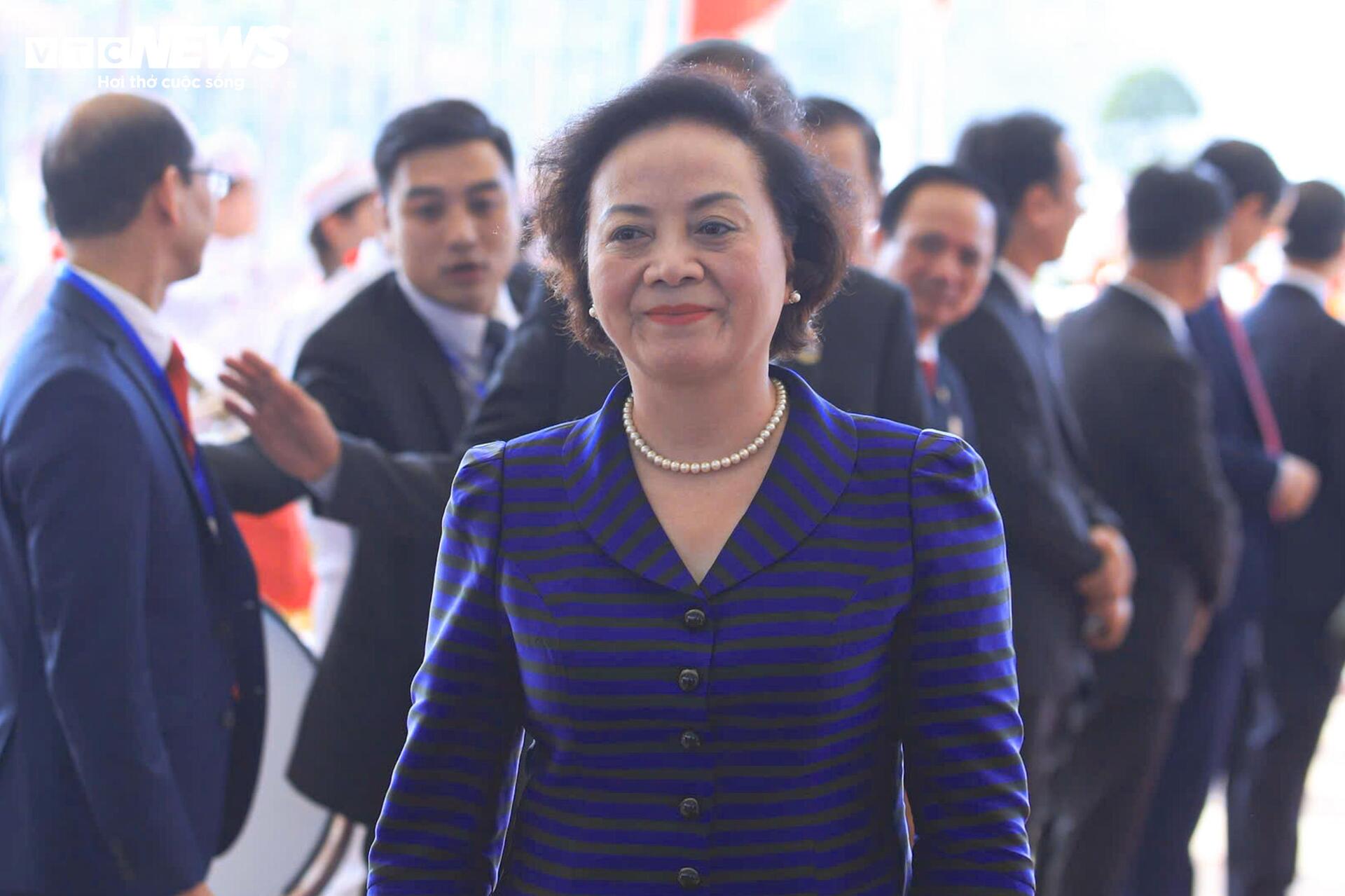 Tổng Bí thư Tô Lâm dự lễ kỷ niệm 80 năm truyền thống ngành Giáo dục và khai giảng năm học 2025-2026 - Ảnh 9. Tổng Bí thư Tô Lâm dự lễ kỷ niệm 80 năm truyền thống ngành Giáo dục và khai giảng năm học 2025-2026 - Ảnh 9.