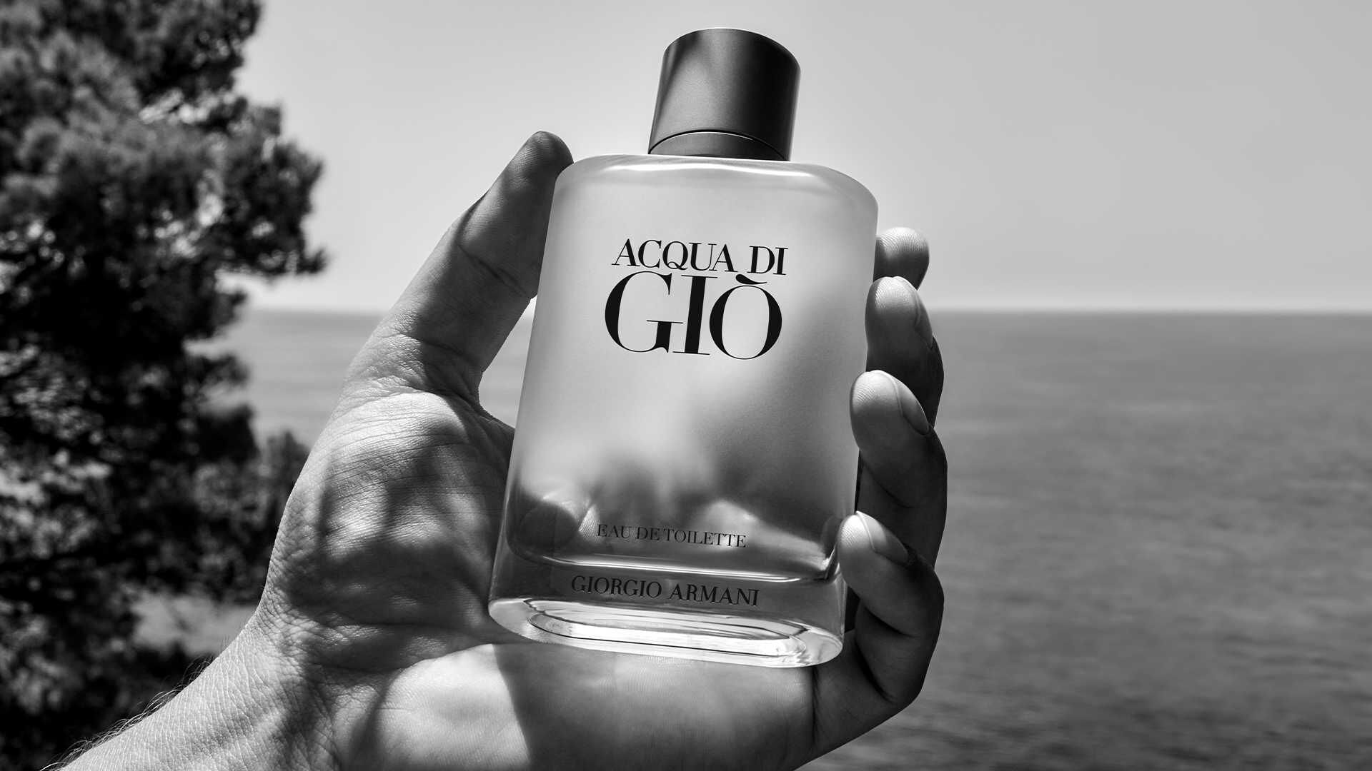 90 năm cuộc đời, 50 năm sự nghiệp: Giorgio Armani và di sản thời trang bất hủ, chỉ hối tiếc 1 điều- Ảnh 17. 90 năm cuộc đời, 50 năm sự nghiệp: Giorgio Armani và di sản thời trang bất hủ, chỉ hối tiếc 1 điều- Ảnh 17.