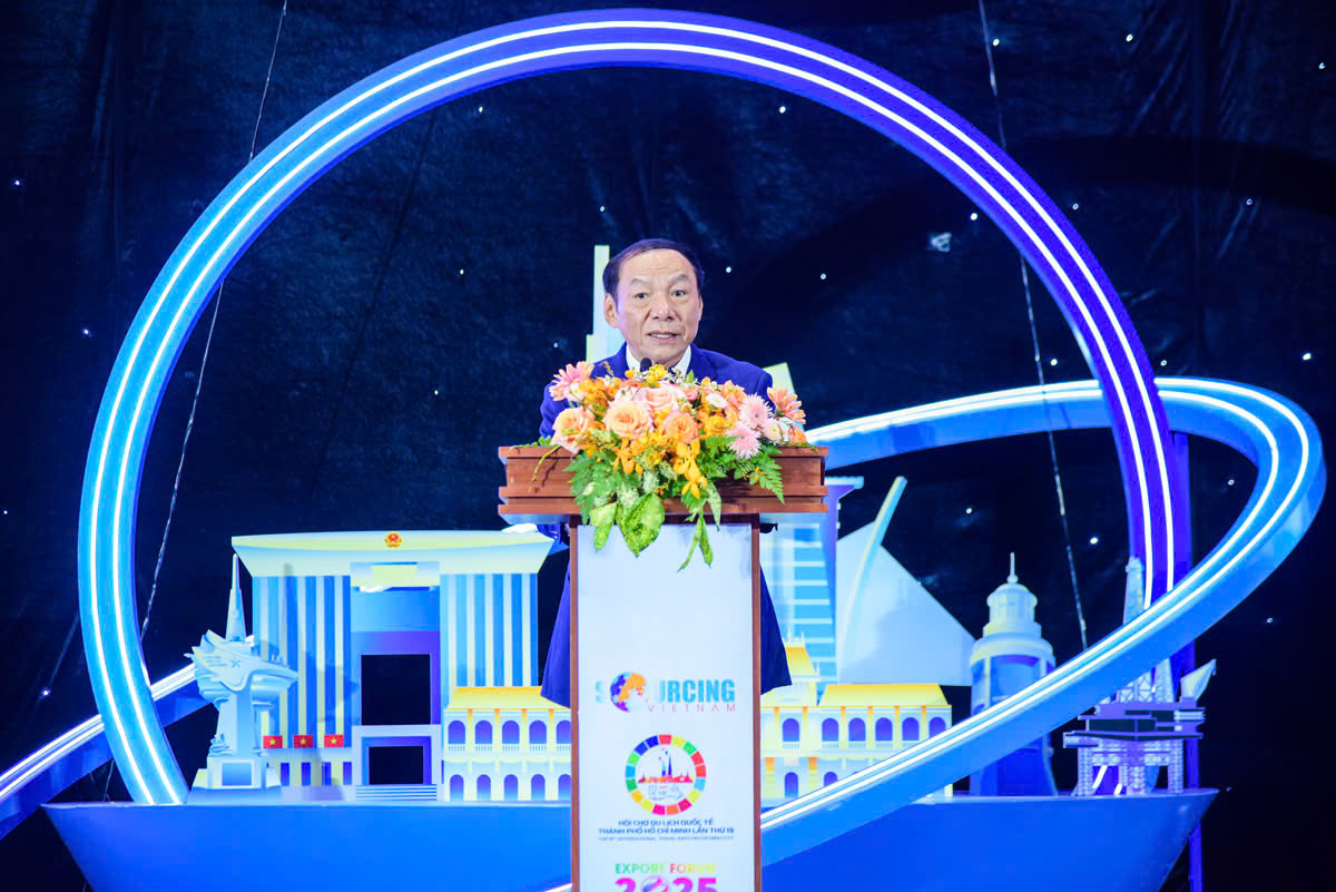Lần đầu tiên, ba hoạt động “trọng điểm” tổ chức đồng thời tại siêu đô thị TPHCM - Ảnh 4. Lần đầu tiên, ba hoạt động “trọng điểm” tổ chức đồng thời tại siêu đô thị TPHCM - Ảnh 4.