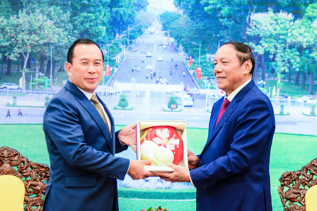 Hàng trăm nghìn lượt khách du lịch Campuchia đến Việt Nam- Ảnh 3. Hàng trăm nghìn lượt khách du lịch Campuchia đến Việt Nam- Ảnh 3.