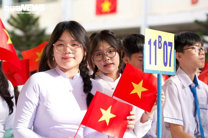 Những khoản tiền nhà trường được phép thu trong năm học mới 2025-2026 - Ảnh 1.