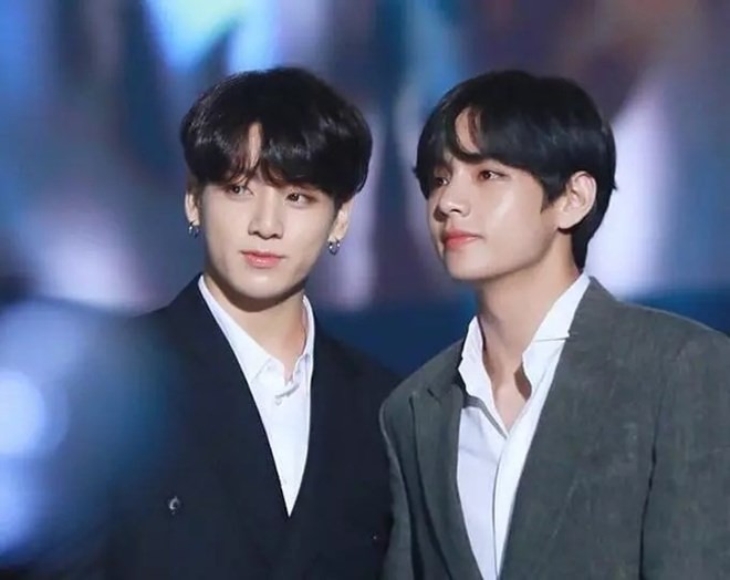 v-va-jungkook-bts-1757137162235-17571371625961918704020.jpg