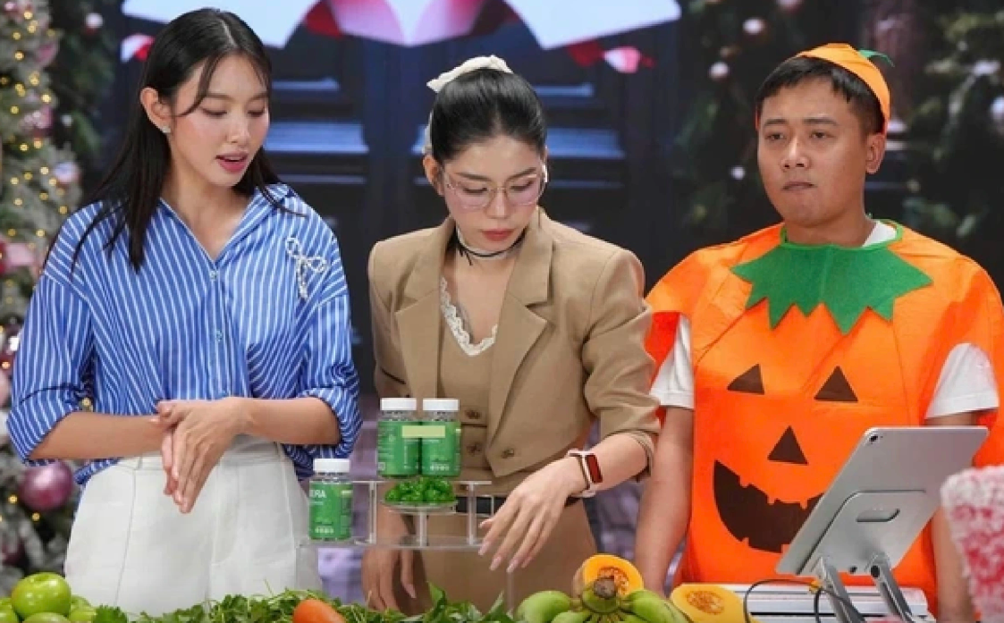 Ý tưởng sản xuất hàng giả "1 viên kẹo Kera bằng 1 đĩa rau luộc" ra đời thế nào? - Ảnh 3. Ý tưởng sản xuất hàng giả "1 viên kẹo Kera bằng 1 đĩa rau luộc" ra đời thế nào? - Ảnh 3.