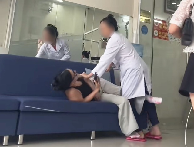 Nữ bác sĩ nha khoa nói gì sau khi đánh bệnh nhân phải nhập viện? - Ảnh 1. Nữ bác sĩ nha khoa nói gì sau khi đánh bệnh nhân phải nhập viện? - Ảnh 1.