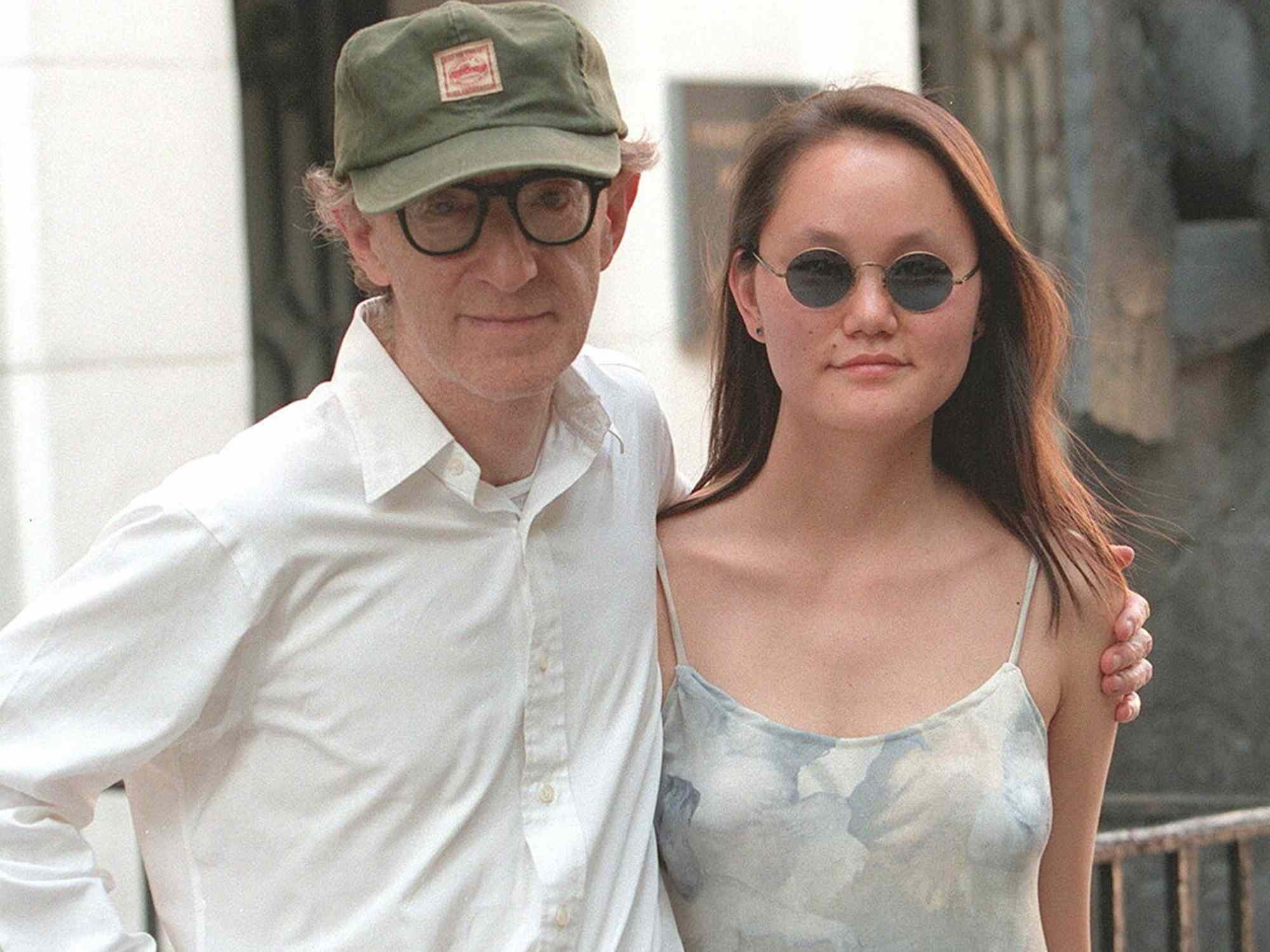 woody-allen-soon-yi-previn-4-f1c-1757293109917-175729311016860624341.jpg