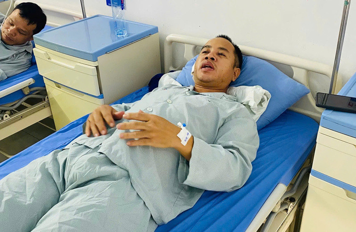 Điều tra vụ người đàn ông bị hành hung khi giúp người đi đường gặp nạn - Ảnh 1. Điều tra vụ người đàn ông bị hành hung khi giúp người đi đường gặp nạn - Ảnh 1.