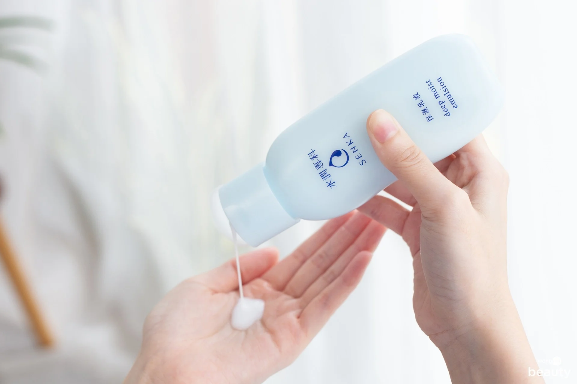 Bước dưỡng “lót” sau toner và trước serum khiến da khô đến đâu cũng phải “chào thua” - Ảnh 6. Bước dưỡng “lót” sau toner và trước serum khiến da khô đến đâu cũng phải “chào thua” - Ảnh 6.