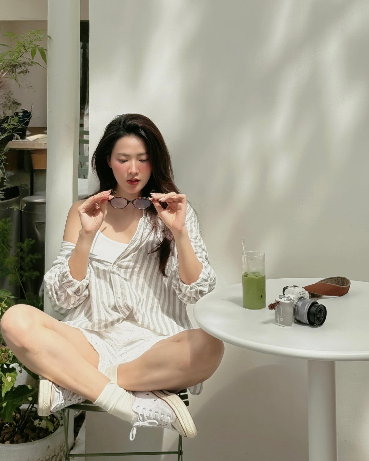 Nữ diễn viên Việt đã xinh mê mẩn còn có style chuẩn nàng thơ - Ảnh 4. Nữ diễn viên Việt đã xinh mê mẩn còn có style chuẩn nàng thơ - Ảnh 4.
