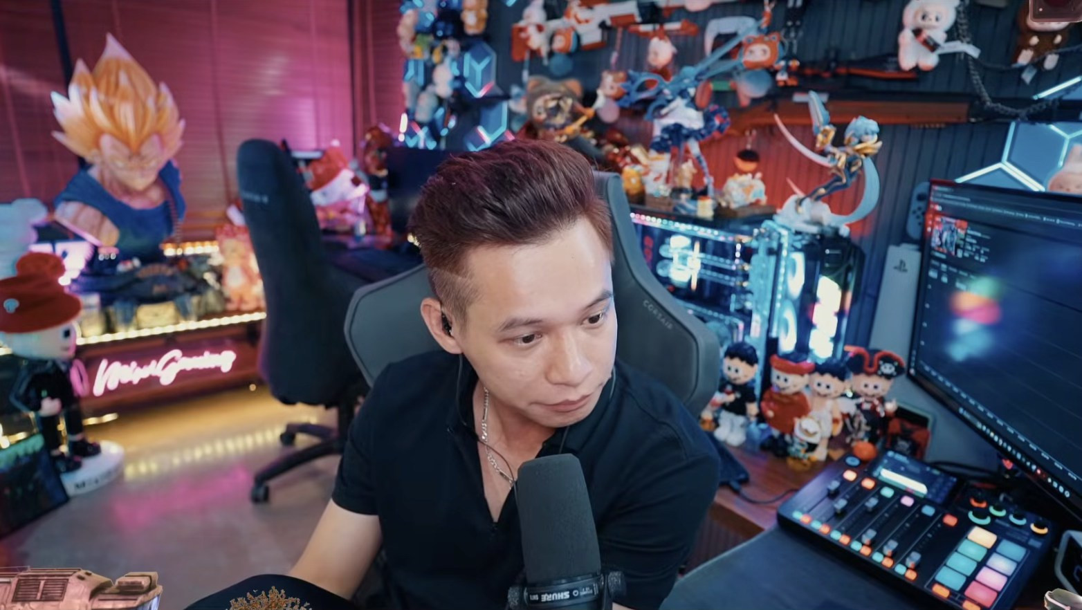 Trang Thông tin Chính phủ đăng ảnh Độ Mixi hút shisha: Pháp luật không có ngoại lệ cho người nổi tiếng! - Ảnh 3. Trang Thông tin Chính phủ đăng ảnh Độ Mixi hút shisha: Pháp luật không có ngoại lệ cho người nổi tiếng! - Ảnh 3.