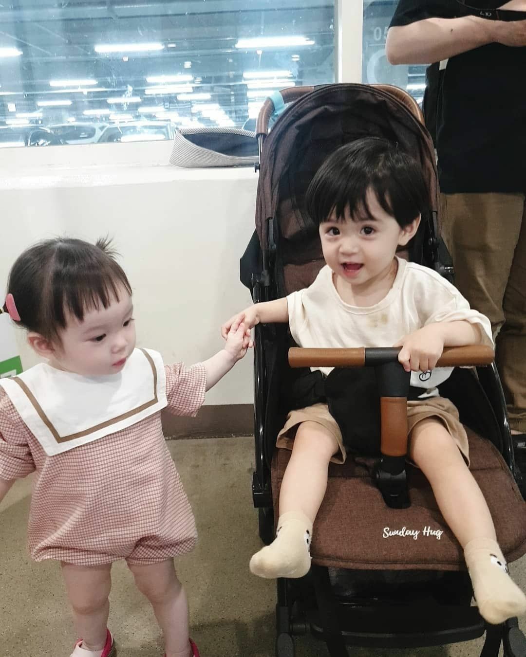 Bố mẹ thông thái không dạy con kiểu ép buộc phải nhường nhịn đồ của mình cho người khác- Ảnh 1. Bố mẹ thông thái không dạy con kiểu ép buộc phải nhường nhịn đồ của mình cho người khác- Ảnh 1.