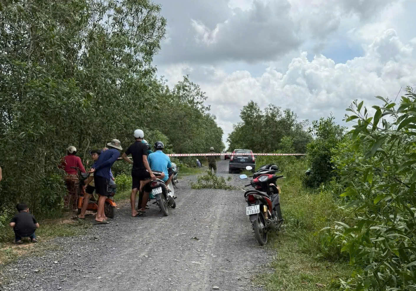 Vụ giết người tình rồi phi tang thi thể: Nạn nhân có 2 con và đã ly hôn chồng - Ảnh 4. Vụ giết tình rồi phi tang thi thể: Nạn nhân có 2 con và đã ly hôn - Ảnh 3.