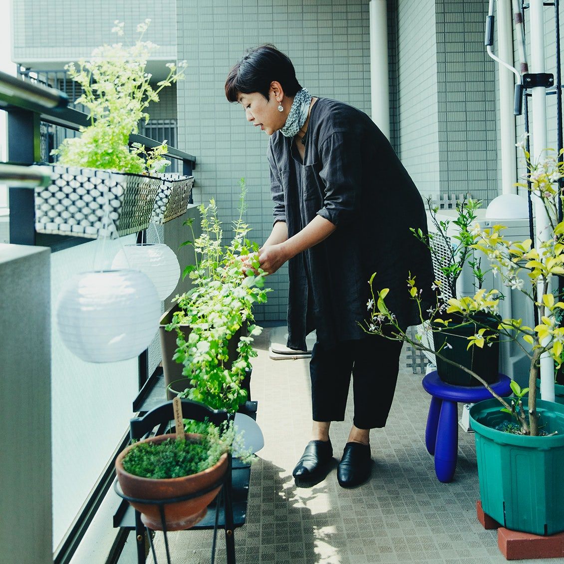 Quỹ 2 đầu: Vừa phụng dưỡng cha mẹ, vừa lo cho con – phụ nữ trung niên làm sao giữ tài chính không đứt gãy? - Ảnh 4. Quỹ 2 đầu: Vừa phụng dưỡng cha mẹ, vừa lo cho con – phụ nữ trung niên làm sao giữ tài chính không đứt gãy? - Ảnh 4.