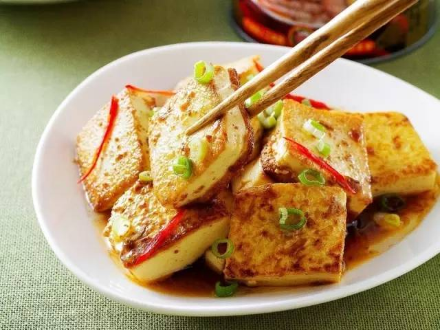 khong-co-tieu-de-1757312657918460831178-1757377467752-17573774679271816455010.png