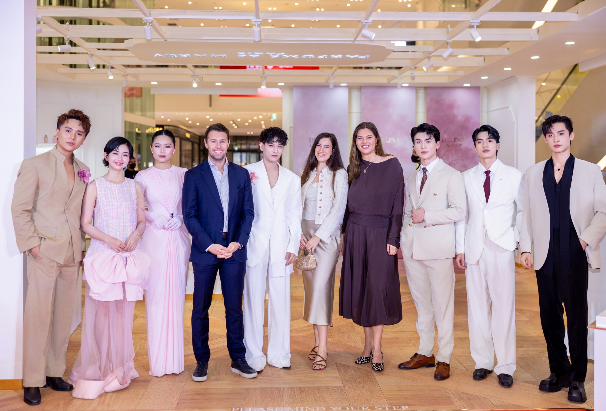 Delina Collection &ndash; những s&aacute;ng tạo ho&agrave;ng gia được chế t&aacute;c bởi Parfums de Marly- Ảnh 2.