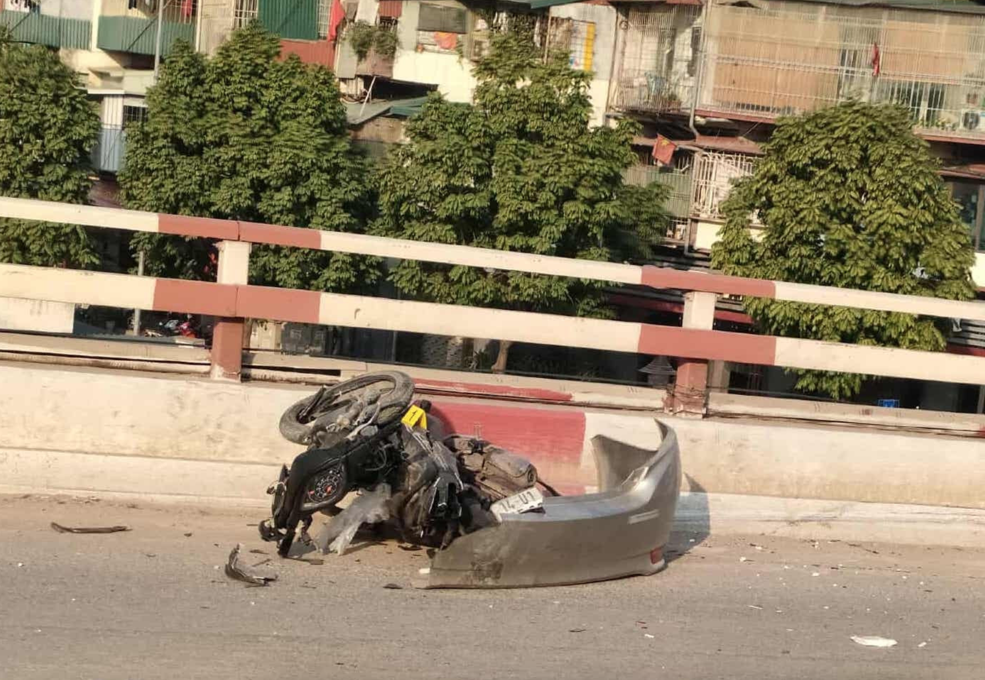 Nữ t&agrave;i xế buồn ngủ g&acirc;y tai nạn li&ecirc;n ho&agrave;n ở H&agrave; Nội khiến 1 người tử vong - Ảnh 3.