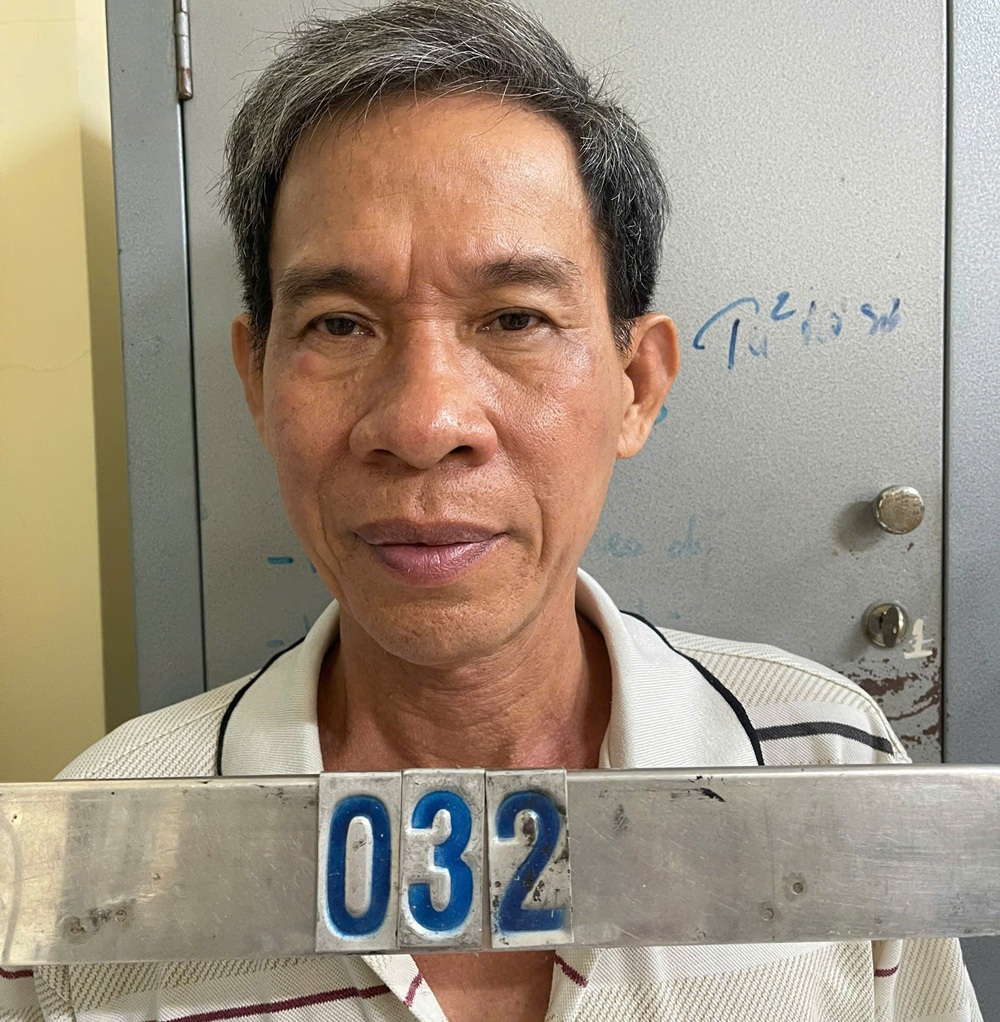 Chủ cửa h&agrave;ng quần &aacute;o x&acirc;m hại b&eacute; g&aacute;i 11 tuổi tại An Giang - Ảnh 1.