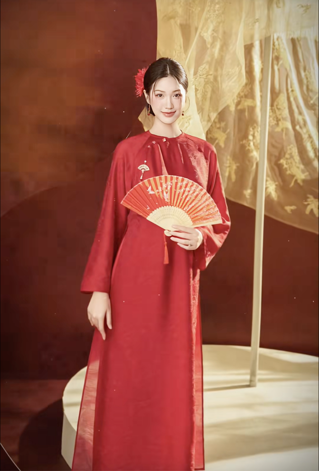 Ai mặc &aacute;o d&agrave;i đẹp như Do&atilde;n Hải My: Nhan sắc &ldquo;nghi&ecirc;ng nước nghi&ecirc;ng th&agrave;nh&rdquo;, bất bại trong d&agrave;n WAGs Việt- Ảnh 1.