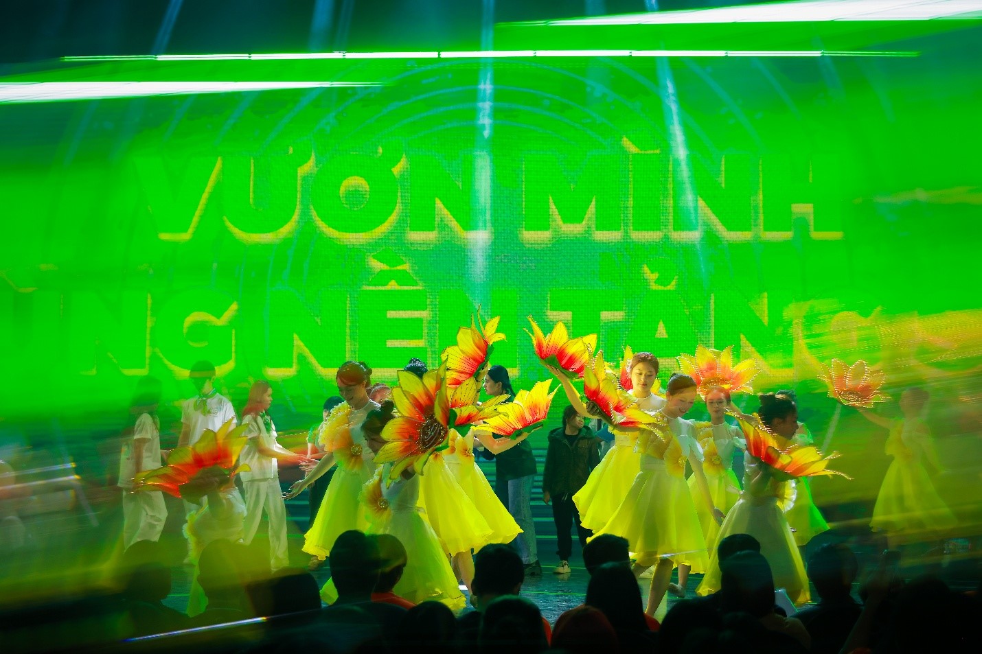 Herbalife Việt Nam đồng h&agrave;nh c&ugrave;ng VTV3 tổ chức v&ograve;ng chung kết Chương tr&igrave;nh &ldquo;Sinh Vi&ecirc;n Thế Hệ Mới 2025&rdquo; th&agrave;nh c&ocirc;ng ấn tượng.- Ảnh 5.