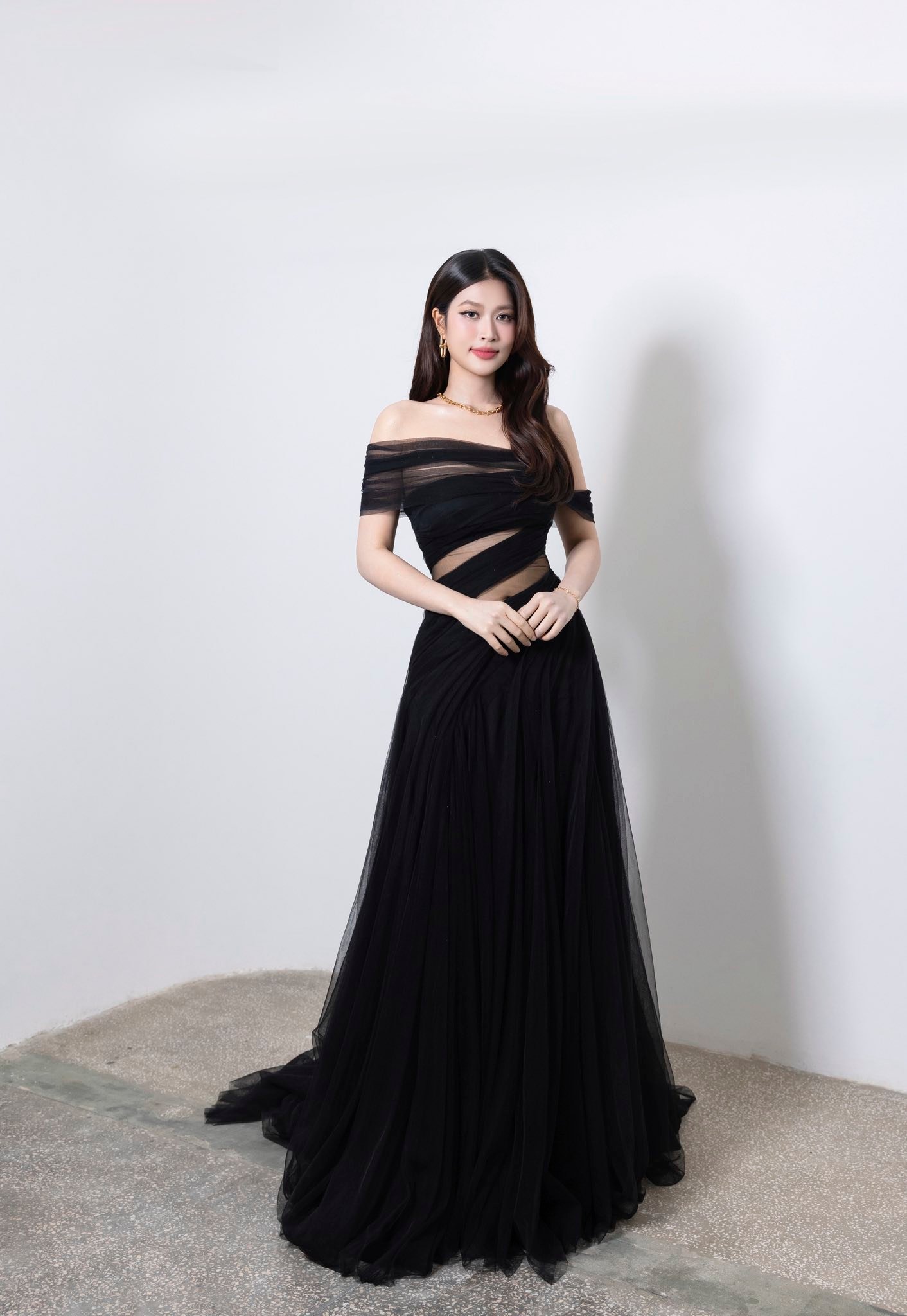 Hoa hậu Thi&ecirc;n &Acirc;n l&ecirc;n tiếng n&oacute;ng- Ảnh 4.