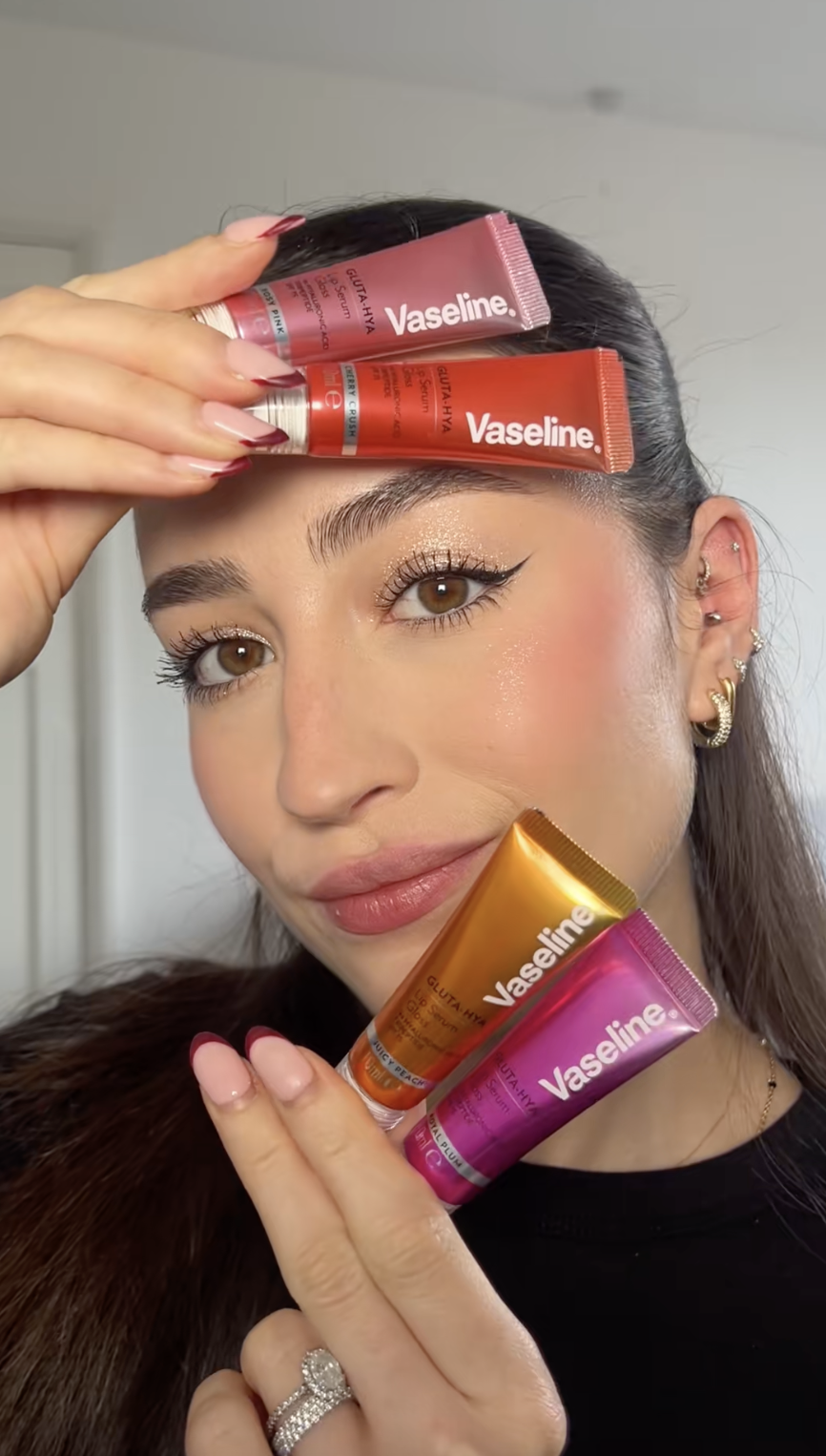 Brand 156 tuổi tr&igrave;nh l&agrave;ng son dưỡng m&agrave;u ki&ecirc;m serum: Th&agrave;nh phần tuyệt hảo, khiến m&ocirc;i bạn tươi như quả mọng - Ảnh 12.