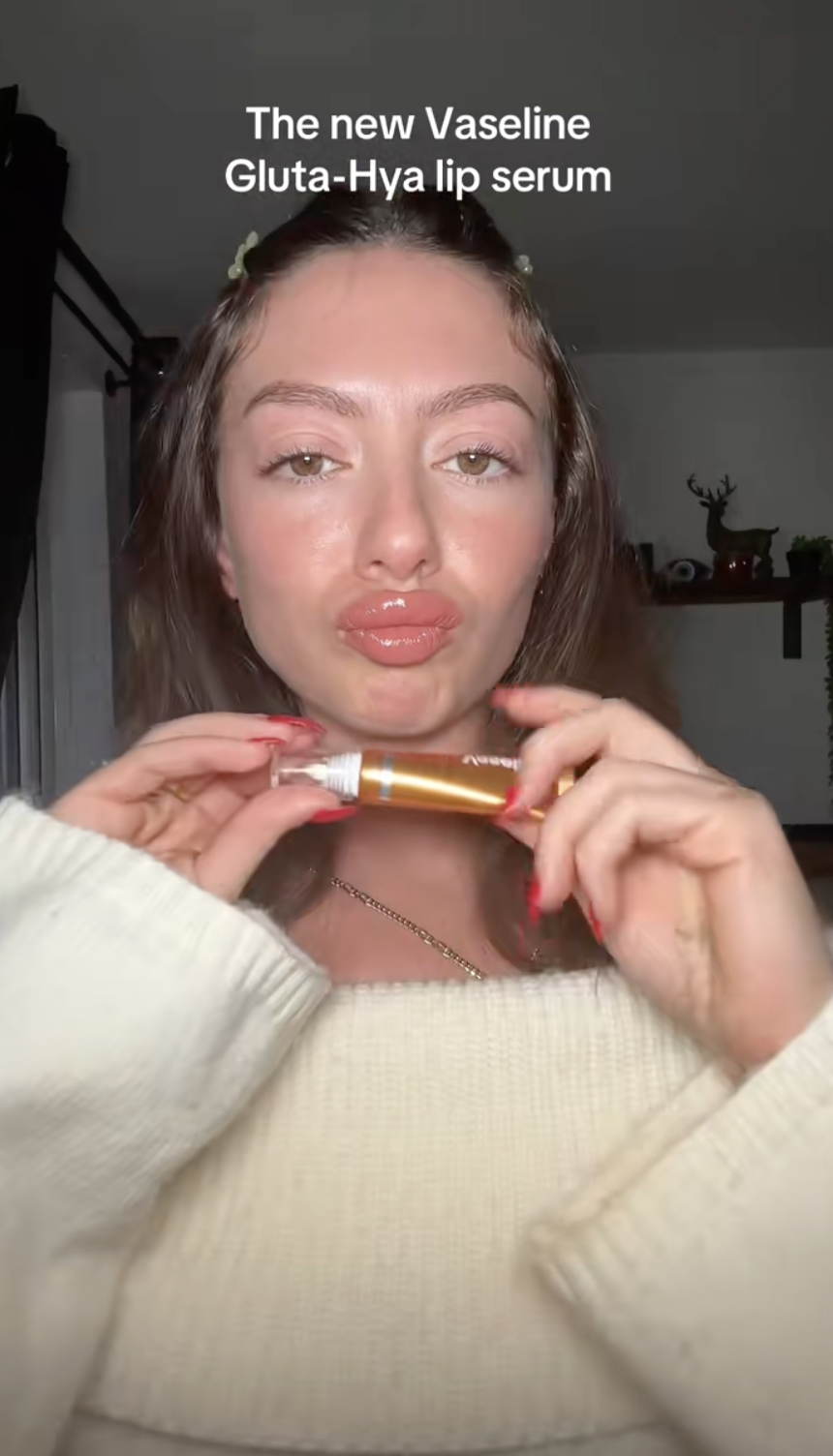 Brand 156 tuổi tr&igrave;nh l&agrave;ng son dưỡng m&agrave;u ki&ecirc;m serum: Th&agrave;nh phần tuyệt hảo, khiến m&ocirc;i bạn tươi như quả mọng - Ảnh 14.