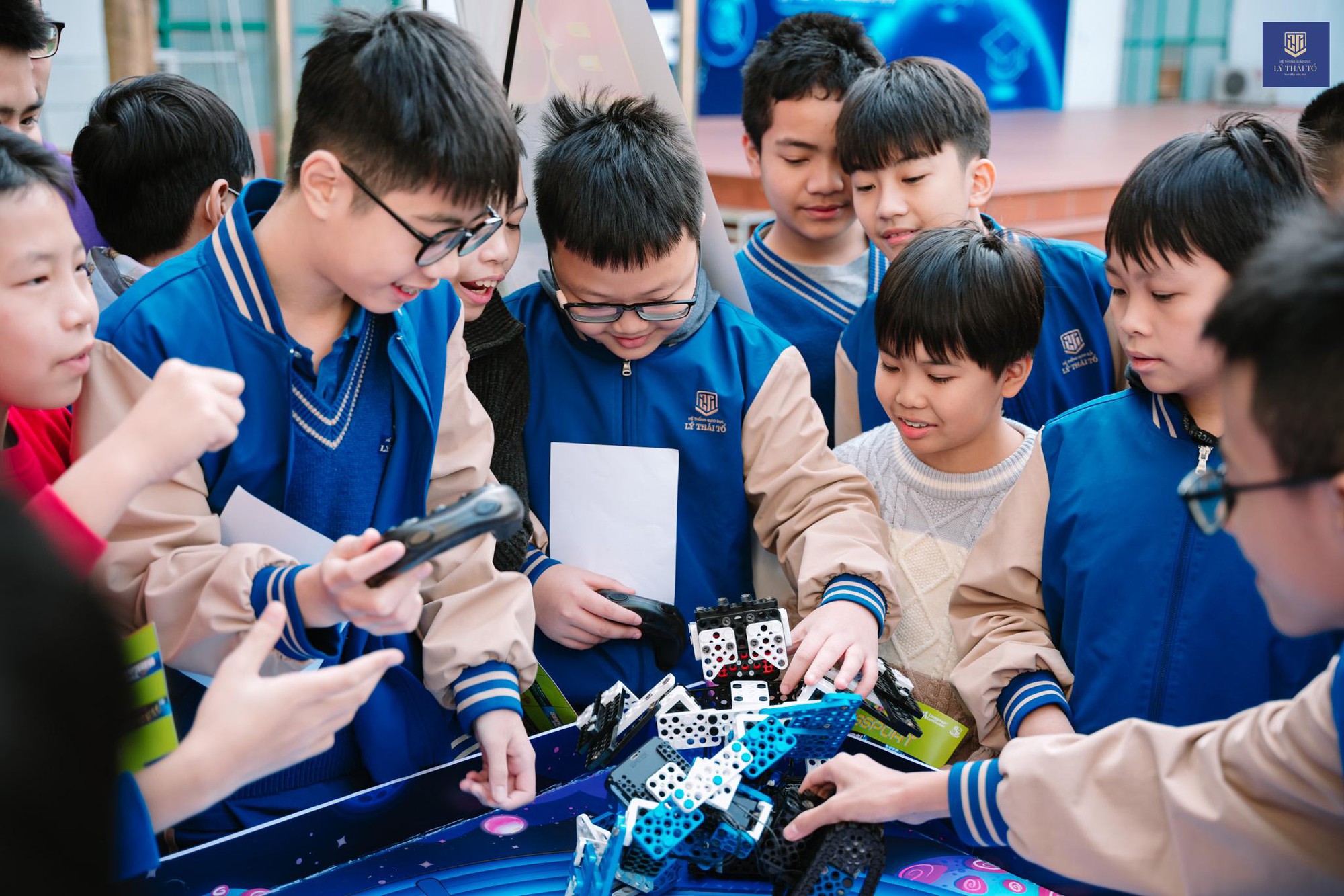 Trường THCS L&yacute; Th&aacute;i Tổ lựa chọn E-STEM như một hướng đi chiến lược trong gi&aacute;o dục hội nhập- Ảnh 3.