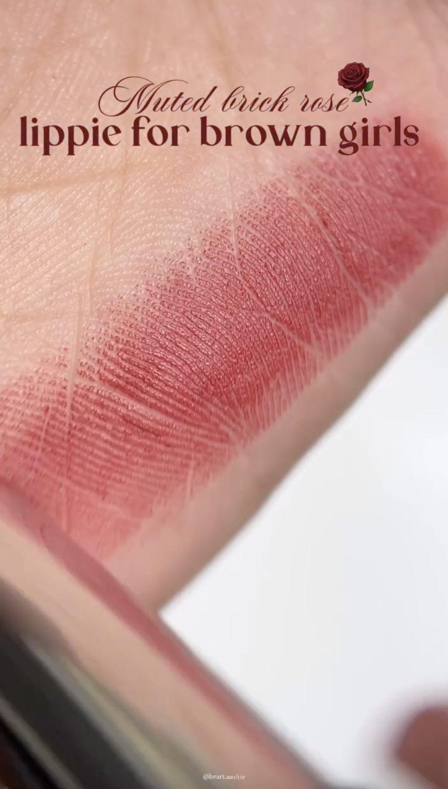 C&oacute; h&atilde;ng son cứ trời lạnh l&agrave; chiếm s&oacute;ng MXH: Qu&aacute; nhiều m&agrave;u hot trend, l&ecirc;n m&ocirc;i slay th&ocirc;i rồi! - Ảnh 8.