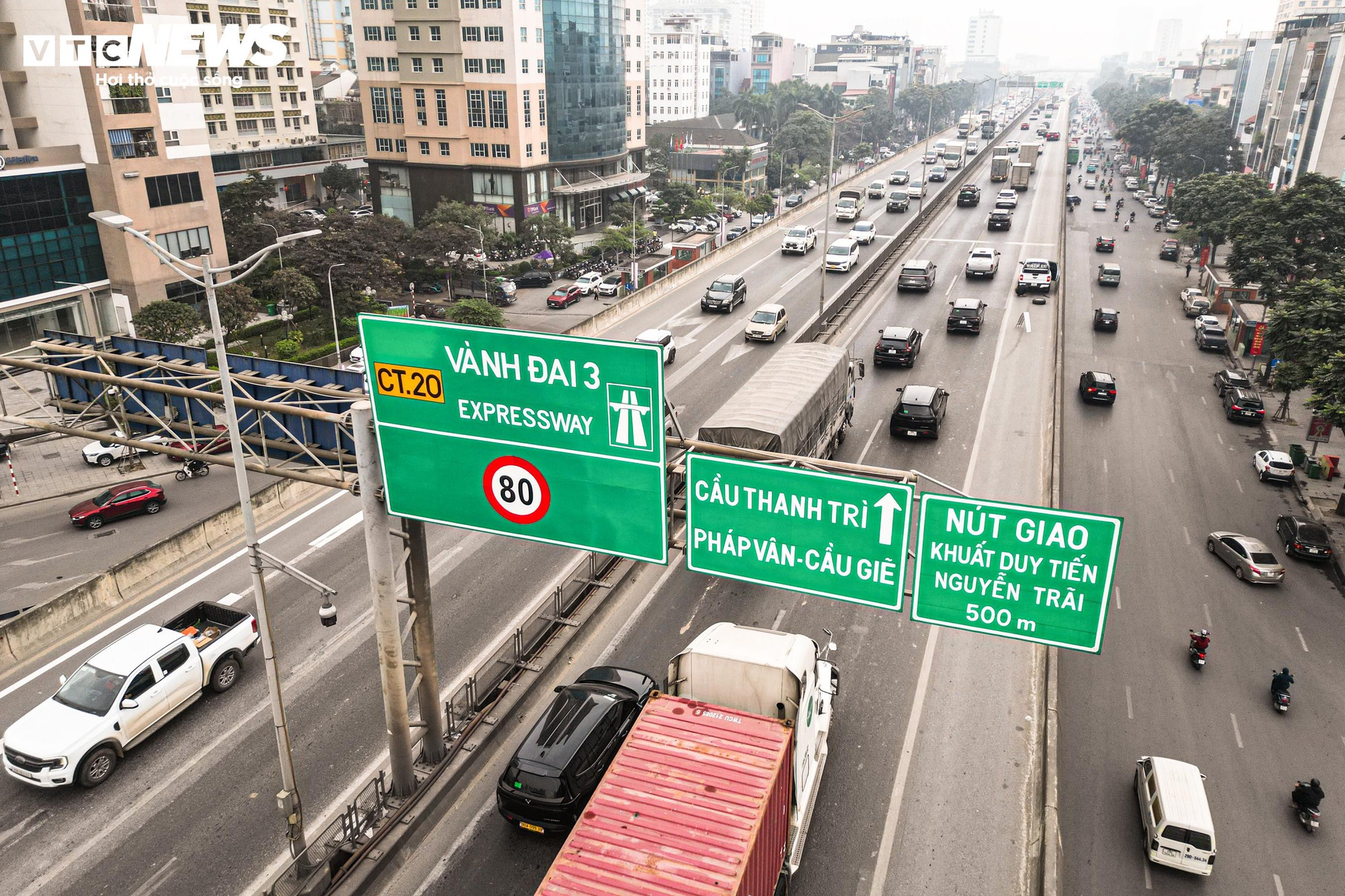 Đường th&ocirc;ng tho&aacute;ng khi H&agrave; Nội cấm xe tải từ 2 tấn v&agrave;o nội đ&ocirc; ban ng&agrave;y- Ảnh 4.