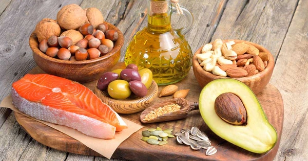 Đột quỵ không chừa ai, đặc biệt về đêm: Nhớ kỹ 5 điều đừng làm trước khi ngủ - Ảnh 2.