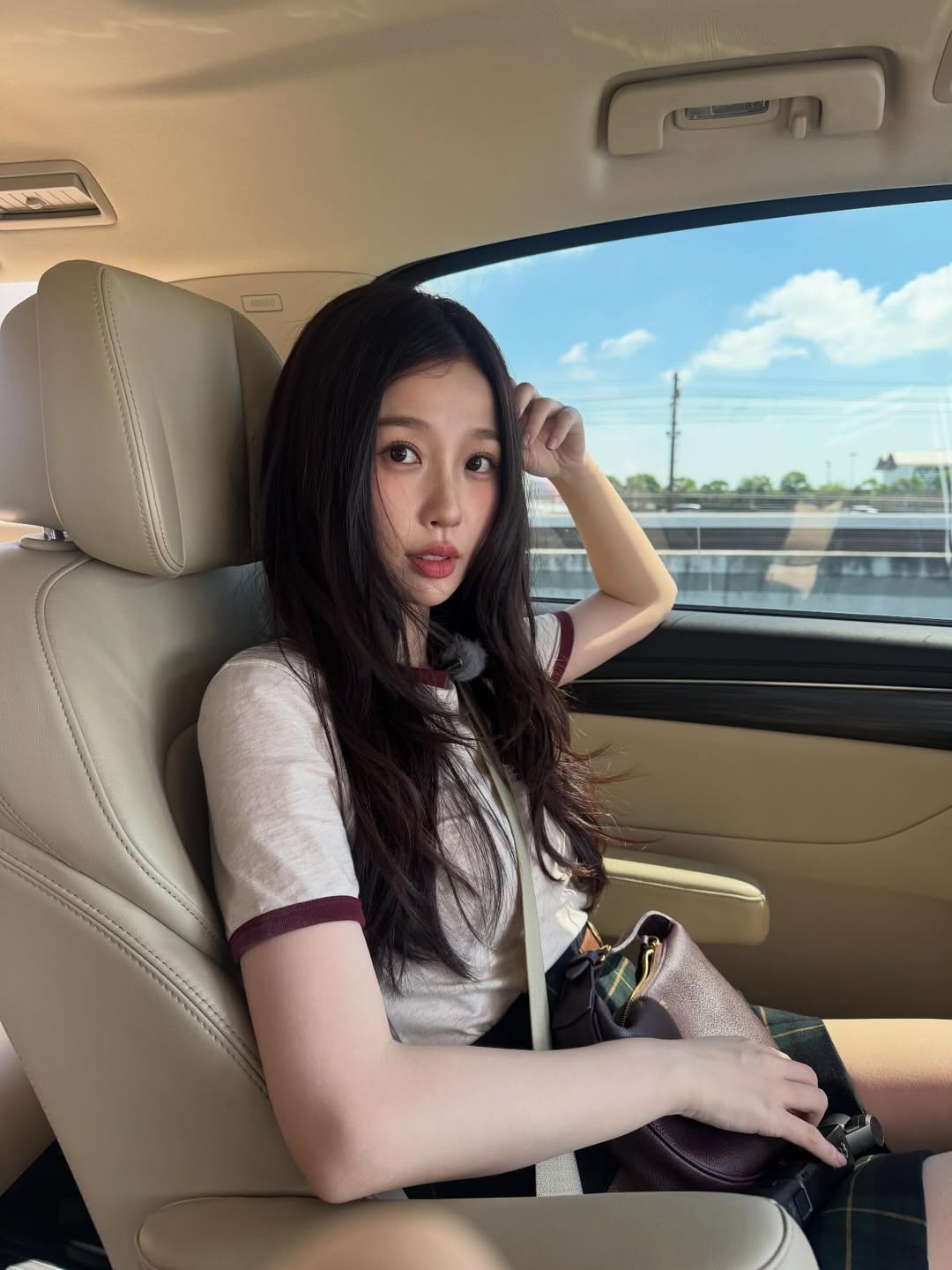 Ngu Thư H&acirc;n mất fan khủng khiếp giữa drama: Lời k&ecirc;u gọi từ tiểu hoa 2025 - Ảnh 1.