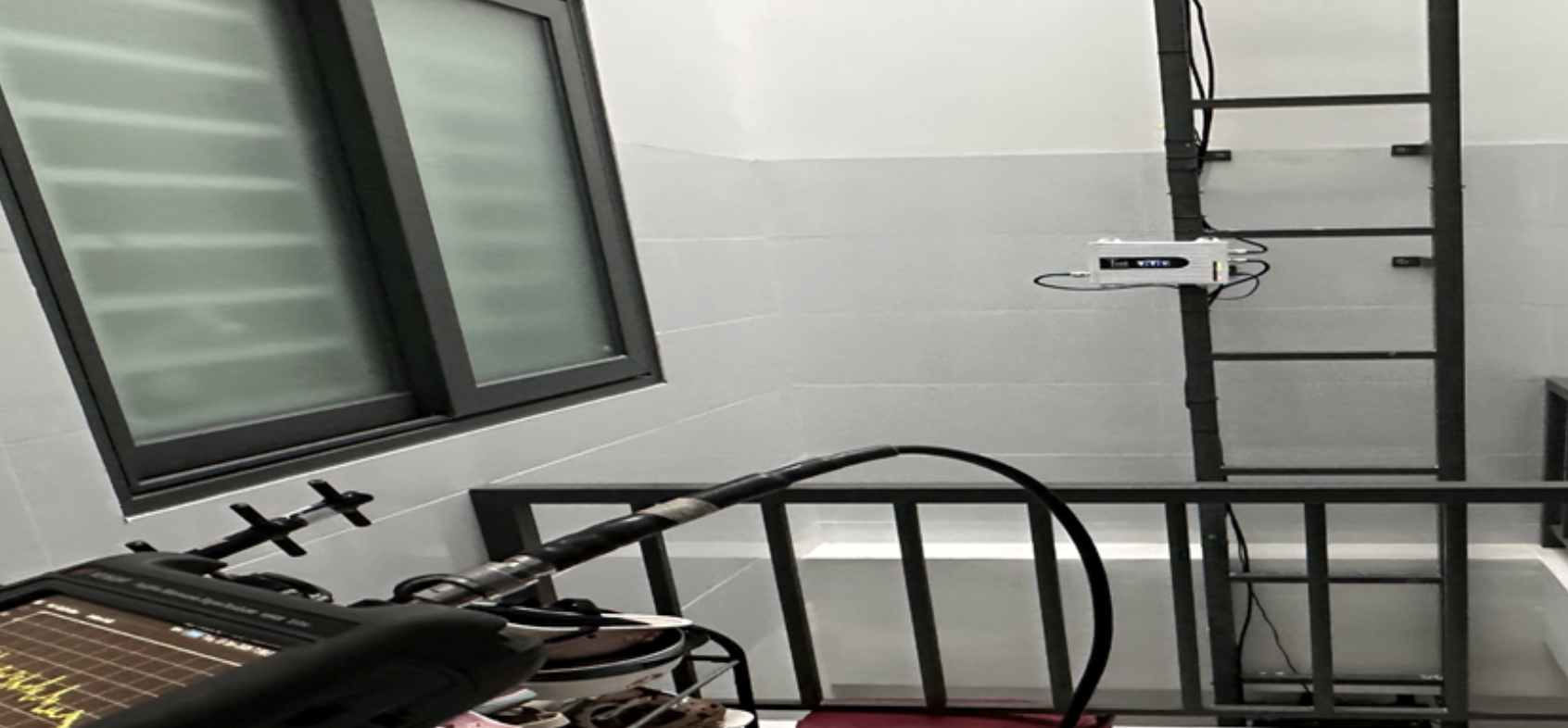 Cần Thơ: Mua thiết bị k&iacute;ch s&oacute;ng, người phụ nữ kh&ocirc;ng ngờ hậu quả lan cả khu vực - Ảnh 1.