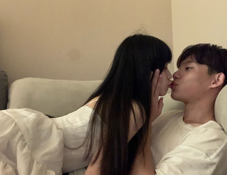 7 thực phẩm tuyệt đối KH&Ocirc;NG ĂN trước khi l&agrave;m 