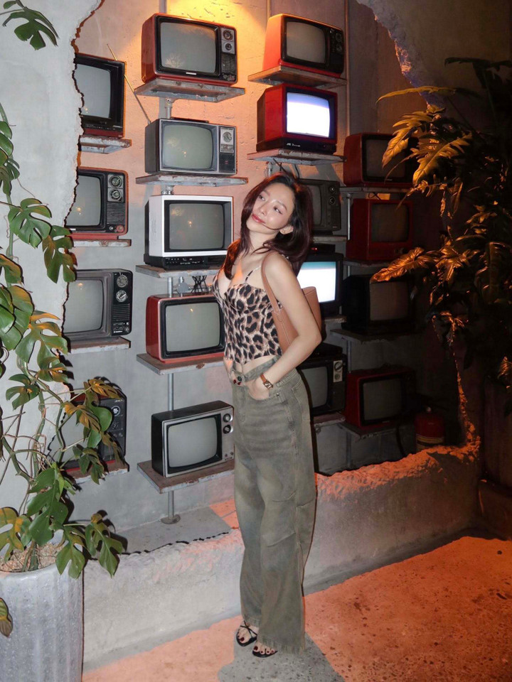 Cuộc sống mới của T&oacute;c Ti&ecirc;n sau ly h&ocirc;n Ho&agrave;ng Touliver: H&agrave;nh tr&igrave;nh t&aacute;i kh&aacute;m ph&aacute; bản th&acirc;n - Ảnh 12.