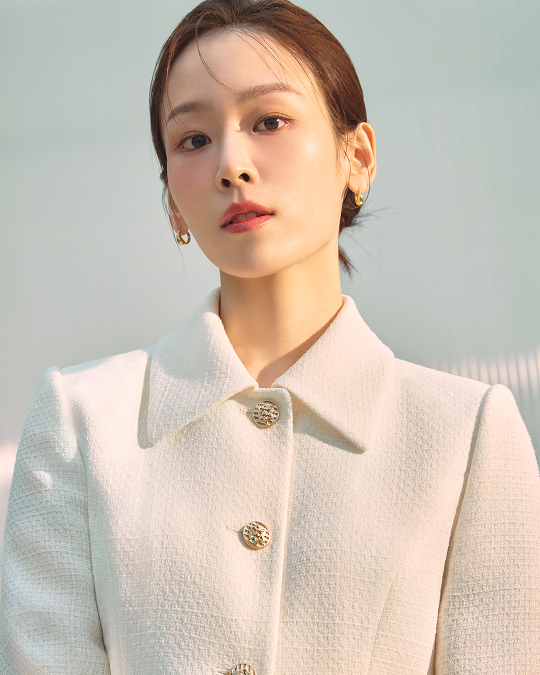 Cặp đ&ocirc;i phim giả t&igrave;nh thật c&ocirc;ng khai hẹn h&ograve;: Gong Yoo v&agrave; Seo Hyun Jin - Ảnh 6.