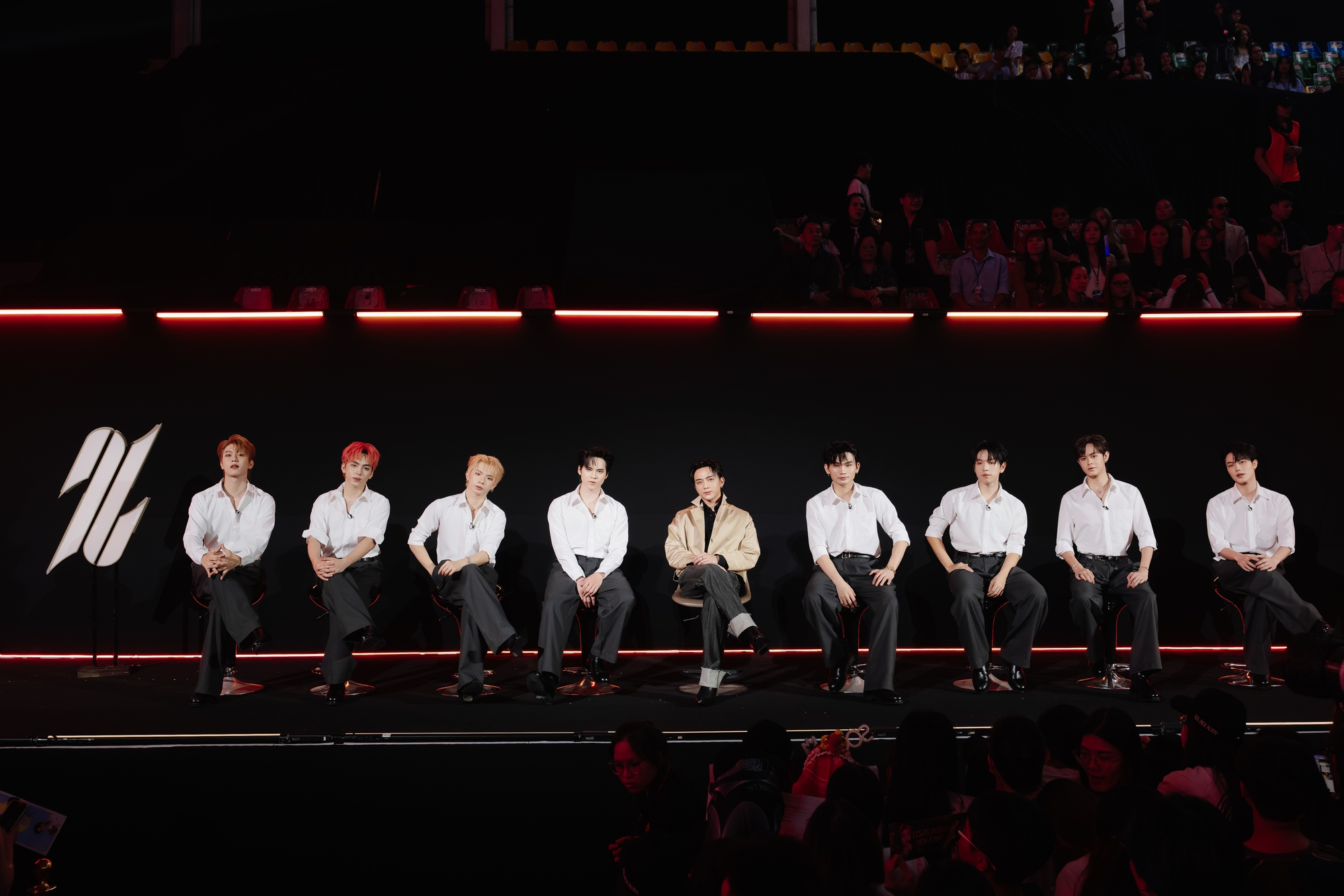 Hậu trường ra mắt nh&oacute;m nhạc UPRIZE: Kh&aacute;m ph&aacute; h&agrave;nh tr&igrave;nh của 7 th&agrave;nh vi&ecirc;n t&agrave;i năng - Ảnh 4.