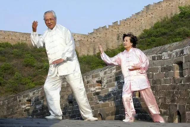 Ai cũng sợ ung thư, nhưng tế b&agrave;o ung thư lại 